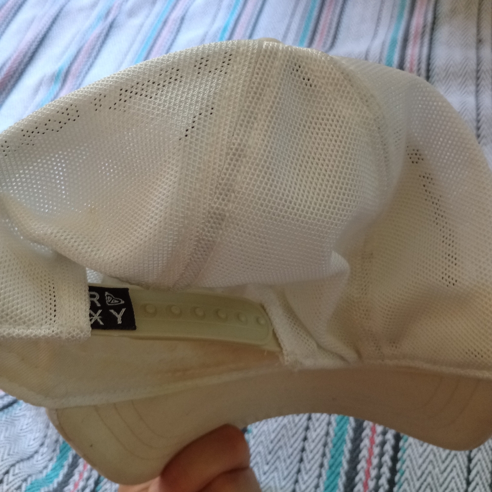 Y2K Roxy snapback - Picture 4 of 4
